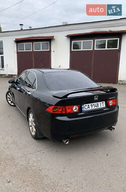 Седан Honda Accord 2005 в 