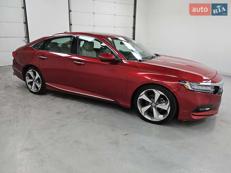 Седан Honda Accord 2017 в Тернополе