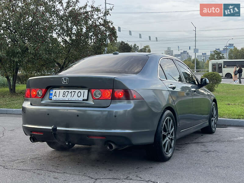 Седан Honda Accord 2006 в Києві