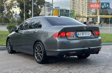 Седан Honda Accord 2006 в 