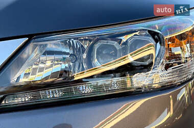 Седан Honda Accord 2013 в 
