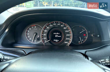 Седан Honda Accord 2013 в 