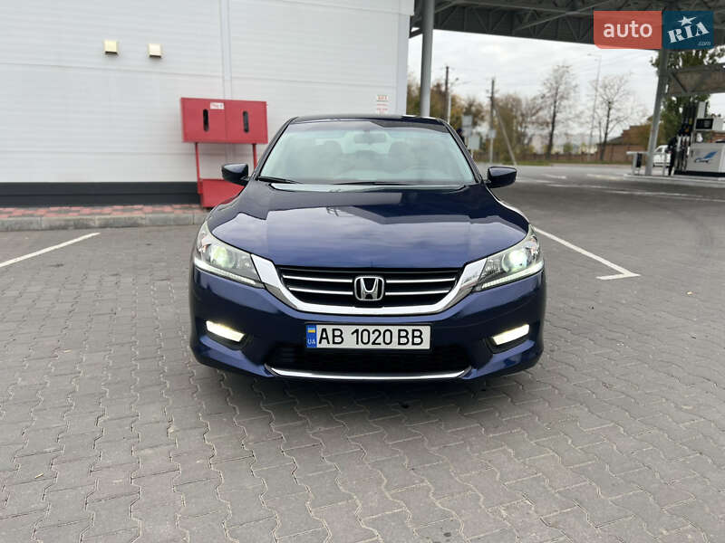 Седан Honda Accord 2013 в Виннице