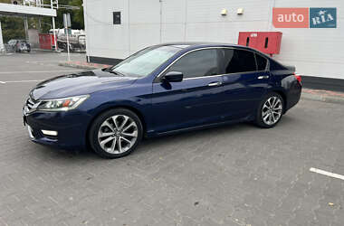 Седан Honda Accord 2013 в  фото 5 Седан Honda Accord 2013 в