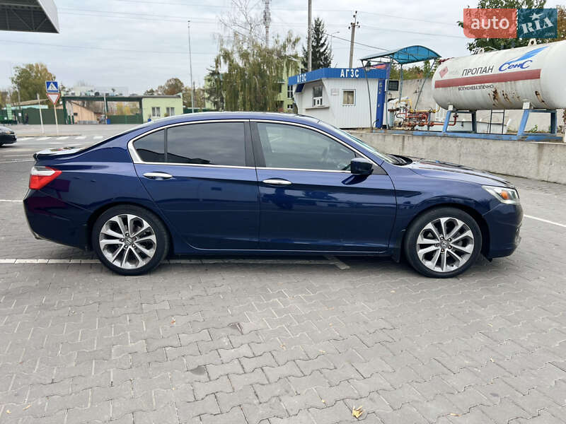 Седан Honda Accord 2013 в Виннице