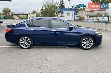 Седан Honda Accord 2013 в  фото 15 Седан Honda Accord 2013 в
