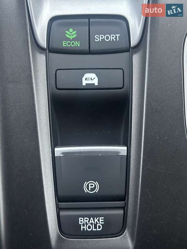 Седан Honda Accord 2018 в Киеве фото 28 Седан Honda Accord 2018 в Киеве