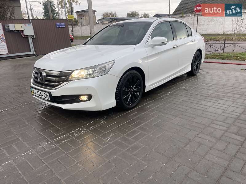 Седан Honda Accord 2014 в Прилуках фото Седан Honda Accord 2014 в Прилуках