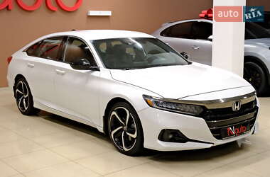 Седан Honda Accord 2022 в 