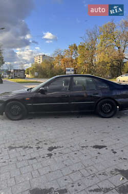 Седан Honda Accord 1997 в  фото 8 Седан Honda Accord 1997 в