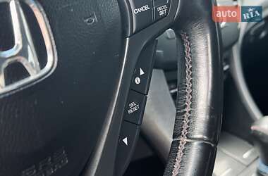 Седан Honda Accord 2012 в 