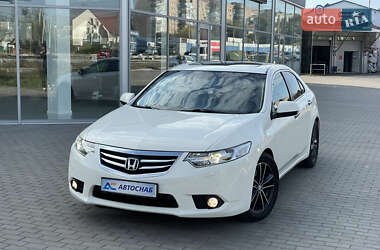 Седан Honda Accord 2011 в Полтаве