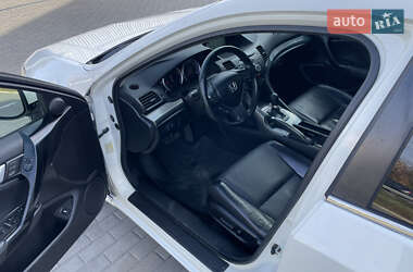 Седан Honda Accord 2011 в 