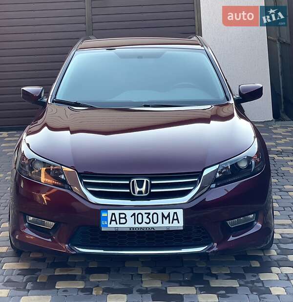 Седан Honda Accord 2013 в Тульчине