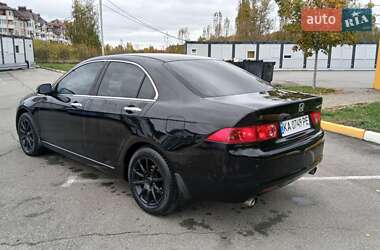 Седан Honda Accord 2005 в  фото 10 Седан Honda Accord 2005 в