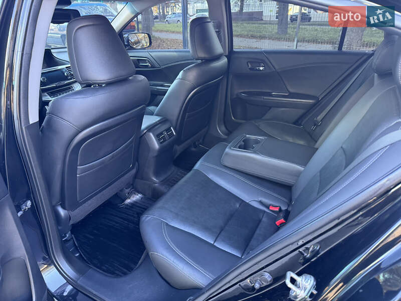 Седан Honda Accord 2013 в Ровно фото 8 Седан Honda Accord 2013 в Ровно