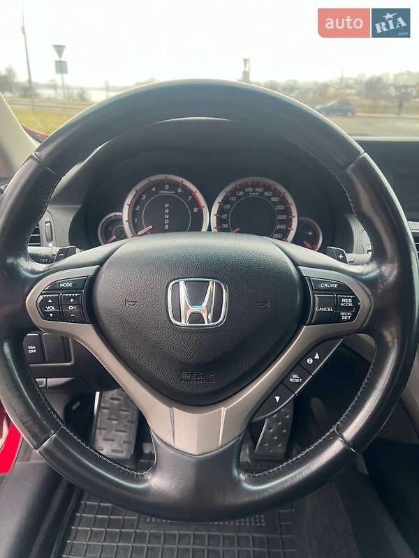 Седан Honda Accord 2008 в Гайсине