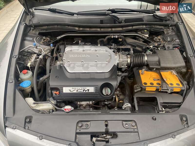 Купе Honda Accord 2008 в Дніпрі