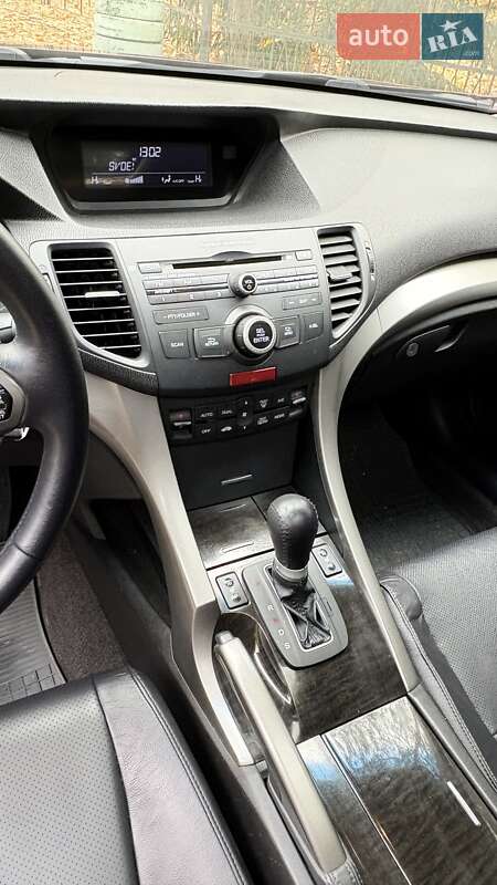 Седан Honda Accord 2010 в Харькове