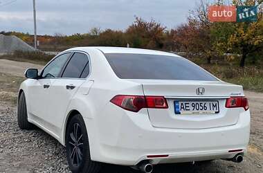 Седан Honda Accord 2011 в  фото 19 Седан Honda Accord 2011 в