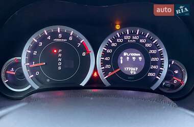 Седан Honda Accord 2011 в  фото 37 Седан Honda Accord 2011 в