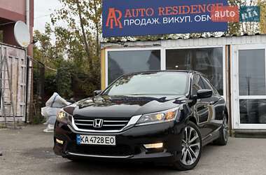 Седан Honda Accord 2014 в Киеве