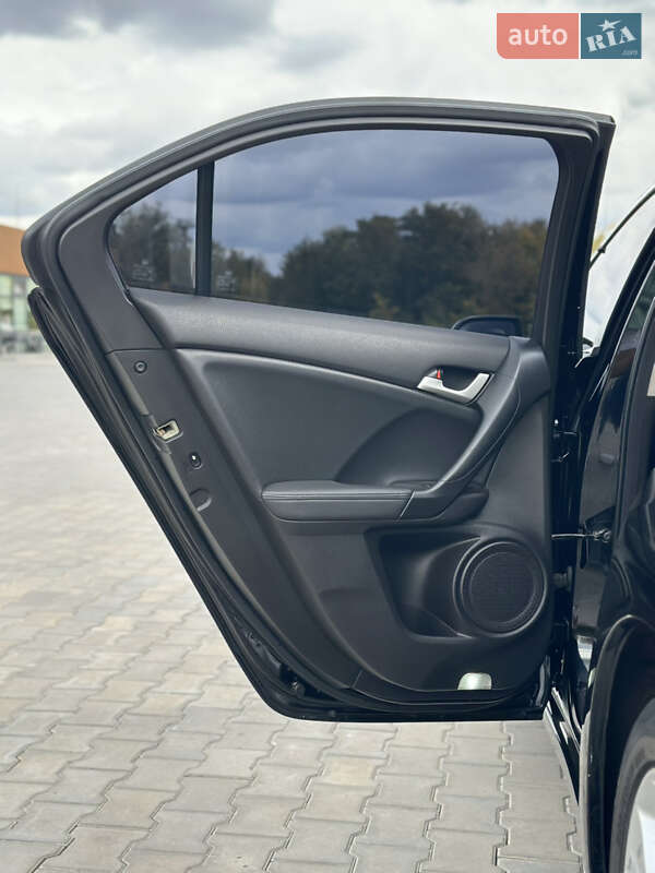 Седан Honda Accord 2008 в Жовтих Водах фото 10 Седан Honda Accord 2008 в Жовтих Водах