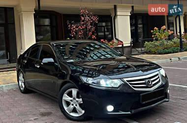 Седан Honda Accord 2011 в Киеве Седан Honda Accord 2011 в Киеве