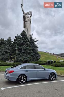 Седан Honda Accord 2022 в  фото 4 Седан Honda Accord 2022 в
