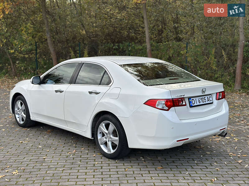 Седан Honda Accord 2008 в Львові