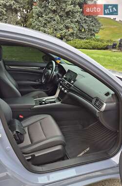 Седан Honda Accord 2022 в  фото 33 Седан Honda Accord 2022 в