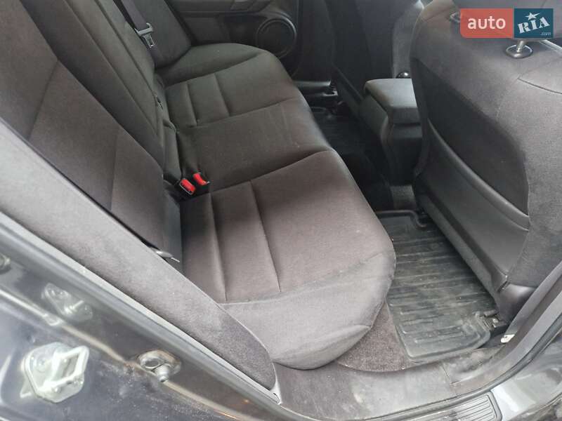 Седан Honda Accord 2010 в Глевасі