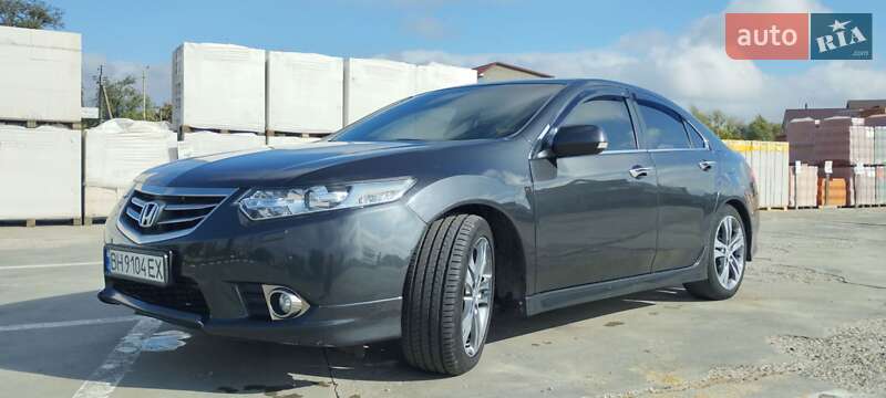 Седан Honda Accord 2012 в Первомайську