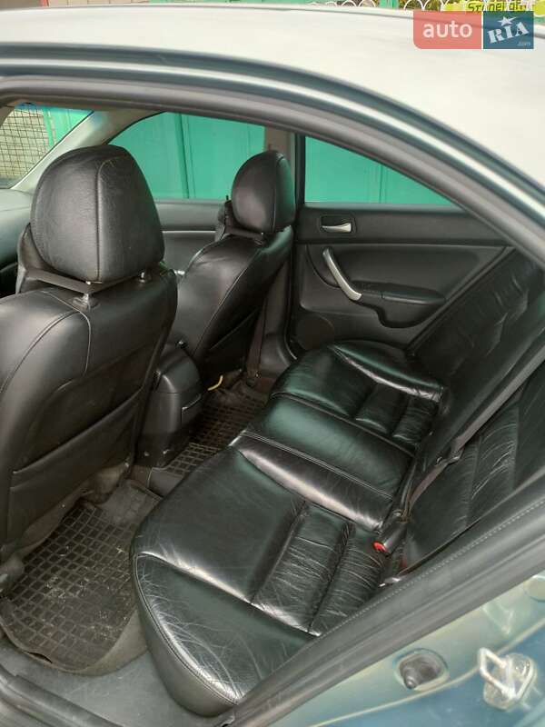 Седан Honda Accord 2003 в Новомосковске