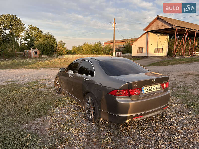 Седан Honda Accord 2007 в Виннице