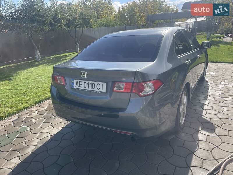 Седан Honda Accord 2008 в Дніпрі