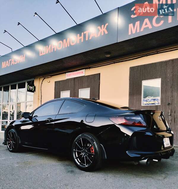 Купе Honda Accord 2016 в Виннице