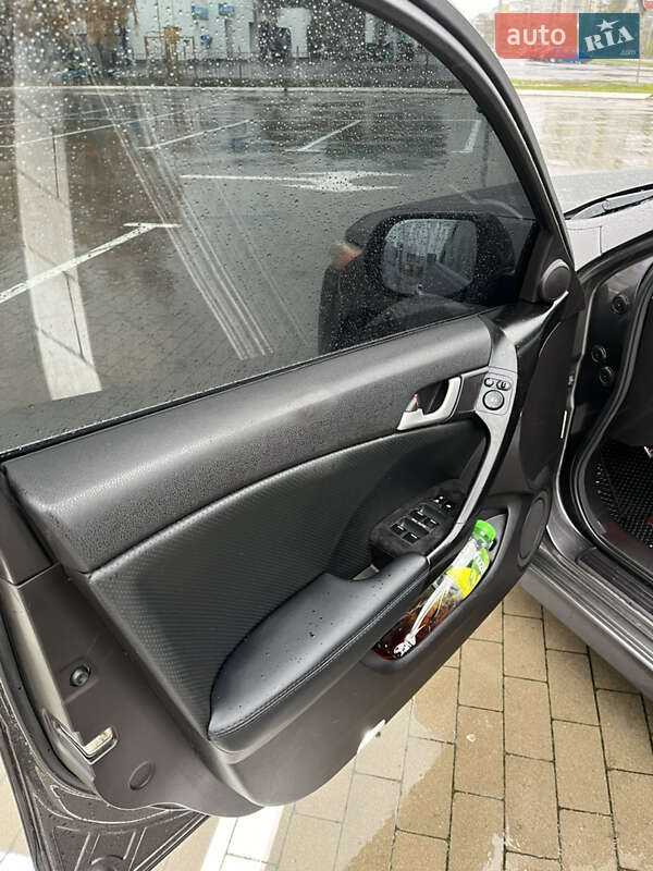 Седан Honda Accord 2008 в Сумах