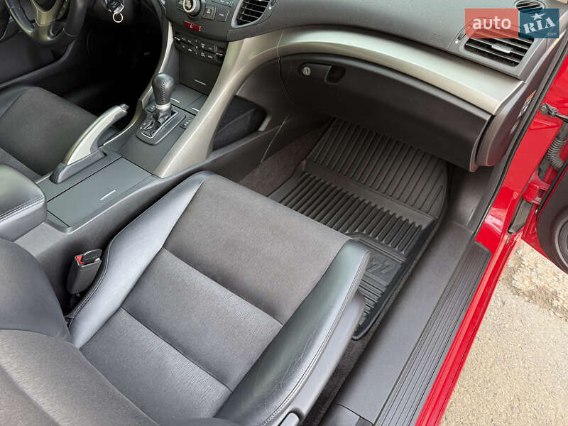 Седан Honda Accord 2008 в Умани