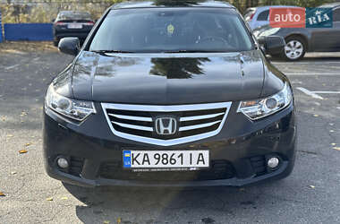 Седан Honda Accord 2011 в Киеве