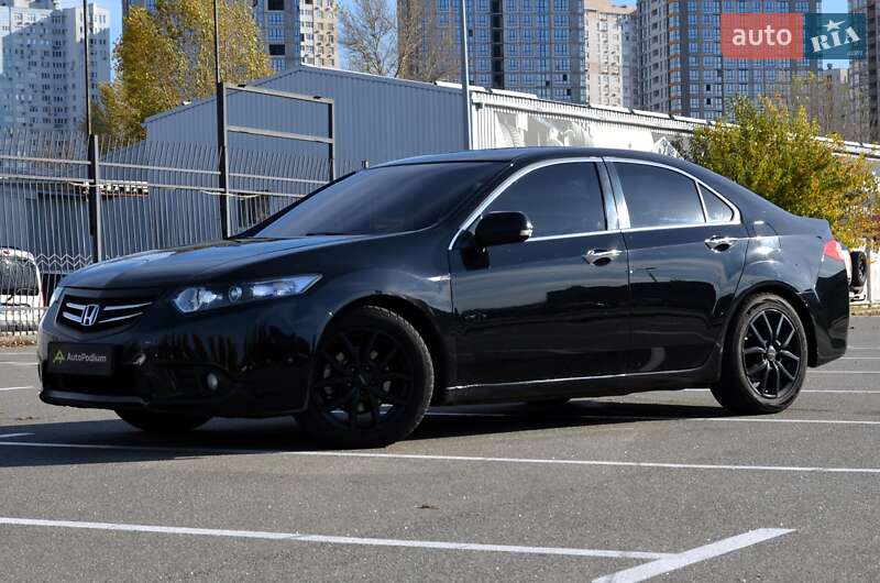 Седан Honda Accord 2012 в Киеве фото 10 Седан Honda Accord 2012 в Киеве