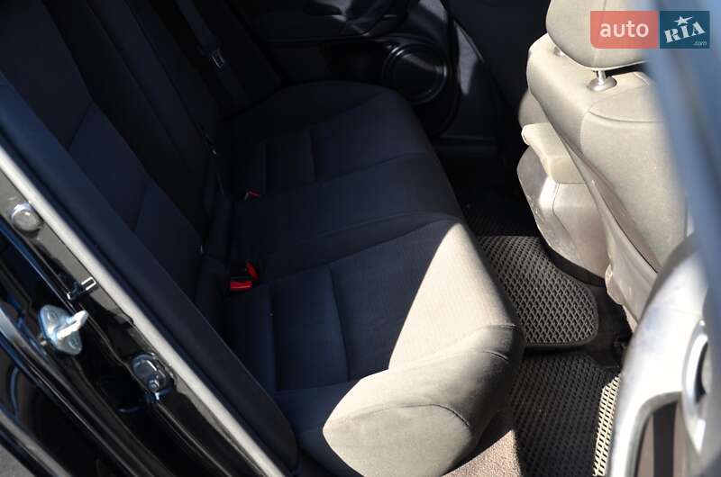 Седан Honda Accord 2012 в Киеве фото 33 Седан Honda Accord 2012 в Киеве