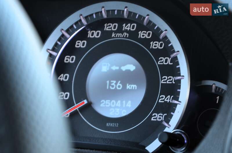 Седан Honda Accord 2012 в Киеве фото 43 Седан Honda Accord 2012 в Киеве