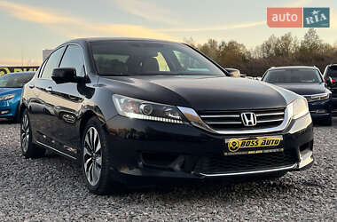 Седан Honda Accord 2014 в Львові