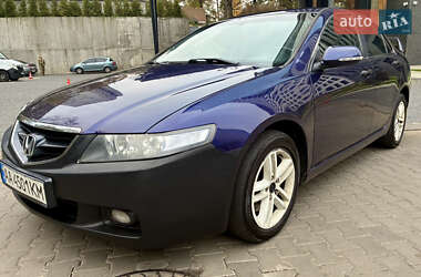 Седан Honda Accord 2004 в Киеве Седан Honda Accord 2004 в Киеве