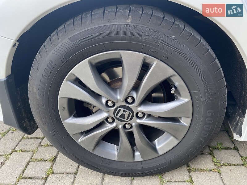 Седан Honda Accord 2013 в Хмельницком фото 16 Седан Honda Accord 2013 в Хмельницком