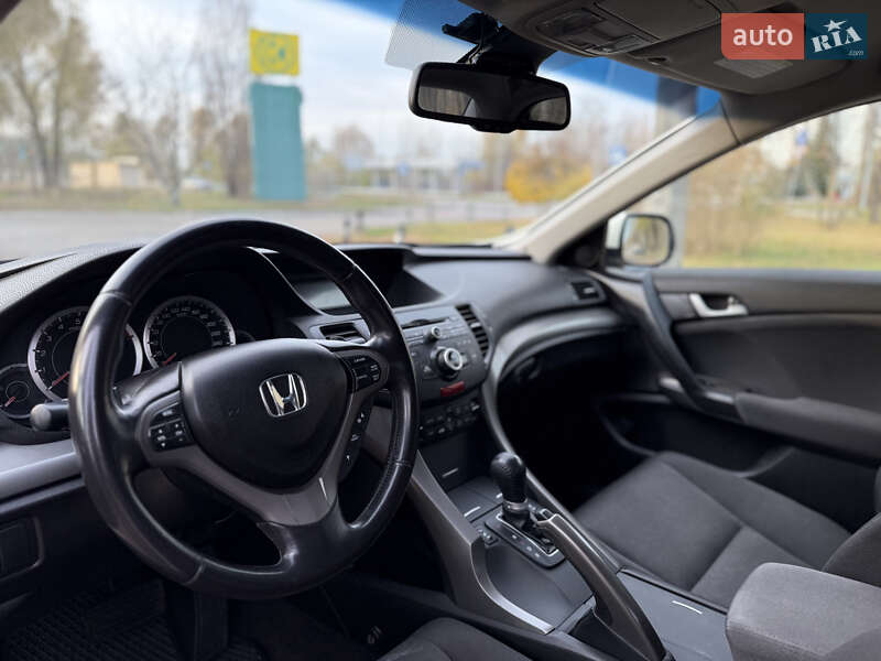 Седан Honda Accord 2008 в Обухове