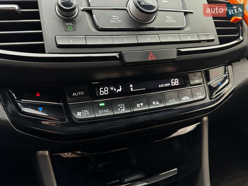Седан Honda Accord 2016 в Киеве фото 29 Седан Honda Accord 2016 в Киеве