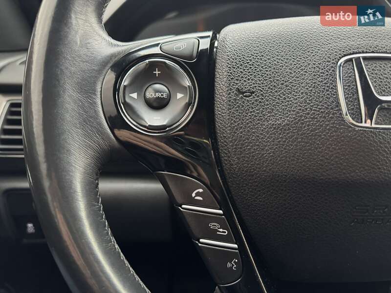 Седан Honda Accord 2016 в Киеве фото 22 Седан Honda Accord 2016 в Киеве