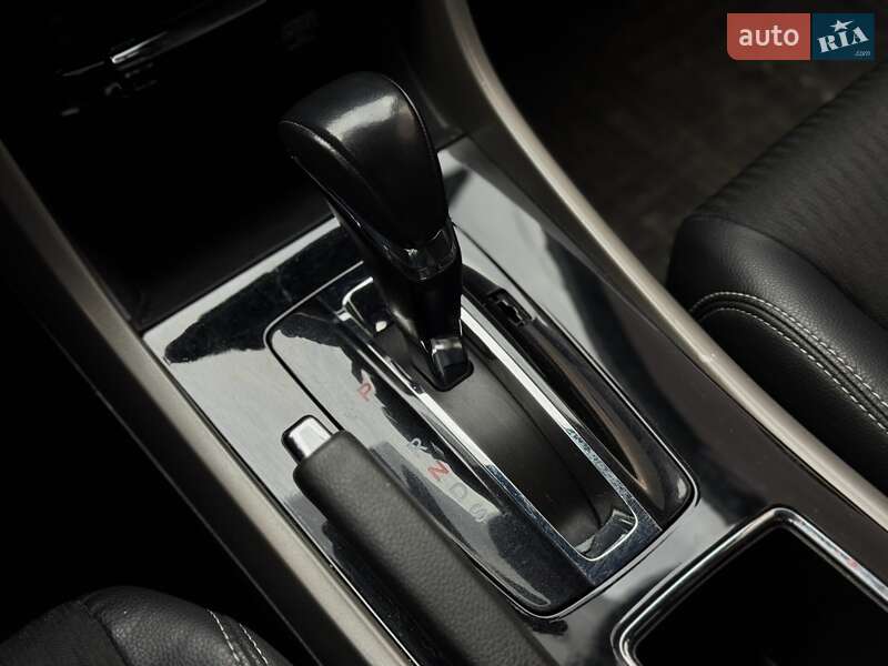 Седан Honda Accord 2016 в Киеве фото 30 Седан Honda Accord 2016 в Киеве